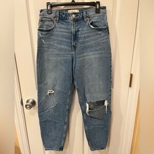 Abercrombie & Fitch The 80's Mom High Rise Denim Jeans Distressed Womens  28/6R